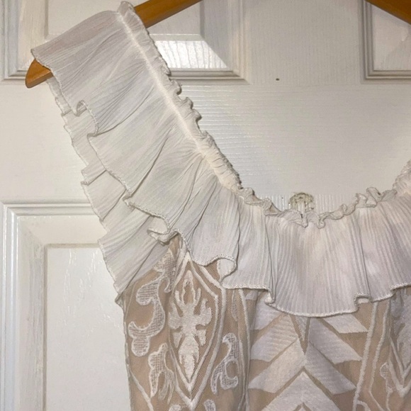 Selfie Leslie Size Small - Bouquet Toss Mini Dress - Picture 6 of 10